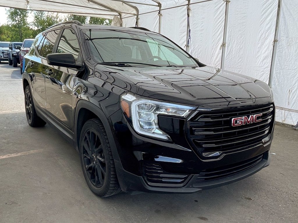 2023 GMC Terrain in St-Jérôme, Quebec - 10 - w1024h768px