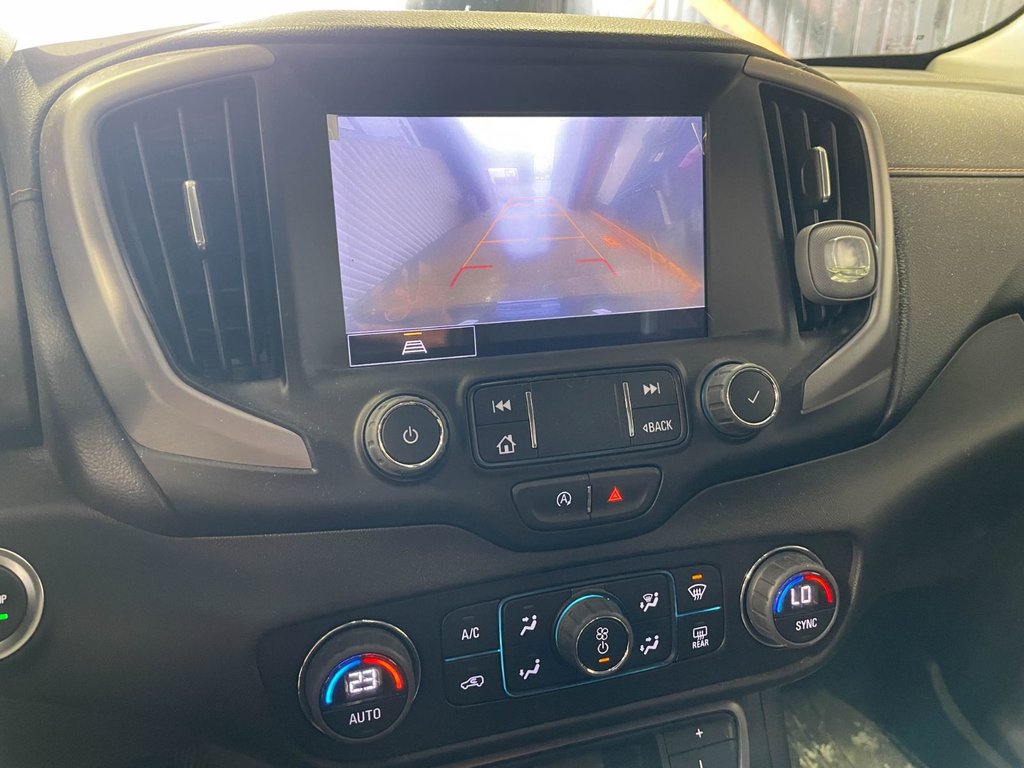 2023 GMC Terrain in St-Jérôme, Quebec - 16 - w1024h768px