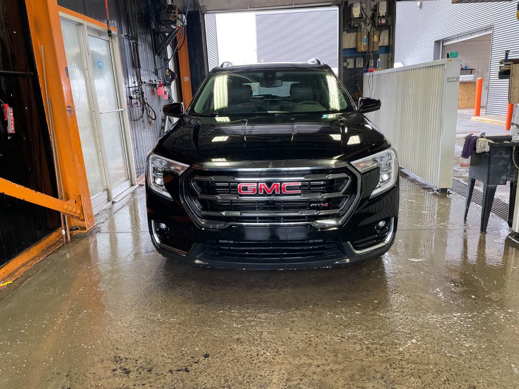 2023 GMC Terrain in St-Jérôme, Quebec - 5 - w1024h768px