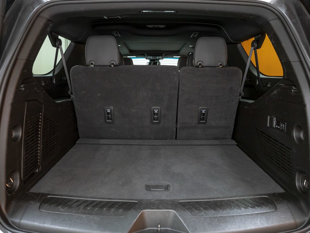 GMC Yukon XL  2023 à St-Jérôme, Québec - 35 - w1024h768px