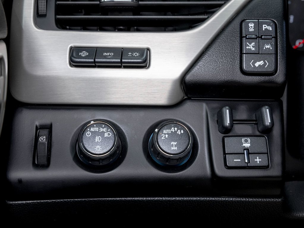 2020 GMC Yukon in St-Jérôme, Quebec - 24 - w1024h768px