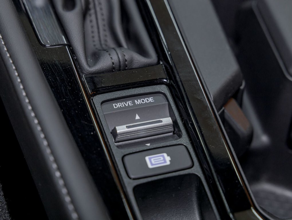 2024 Honda Accord Hybrid in St-Jérôme, Quebec - 27 - w1024h768px