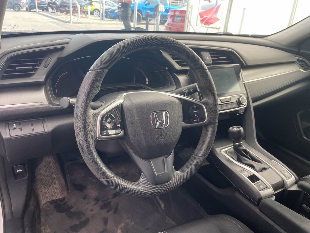 2017 Honda Civic in St-Jérôme, Quebec - 3 - w1024h768px