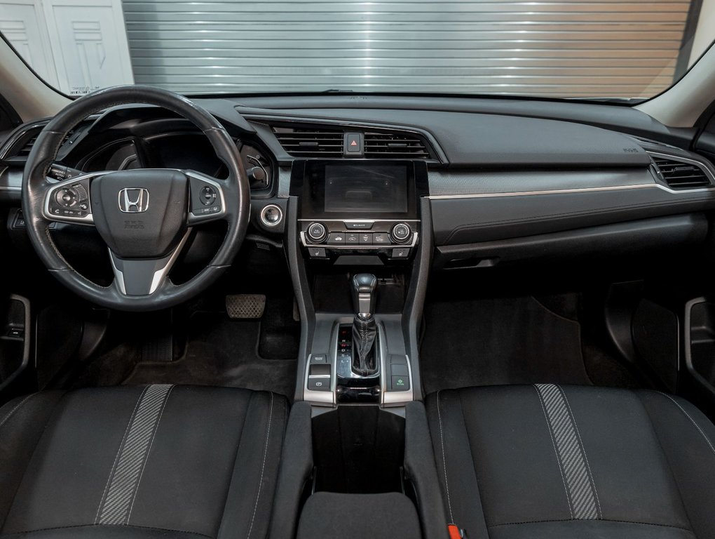 2018 Honda Civic in St-Jérôme, Quebec - 11 - w1024h768px