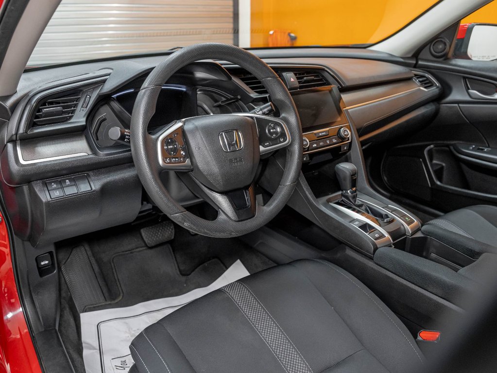 Honda Civic  2021 à St-Jérôme, Québec - 2 - w1024h768px