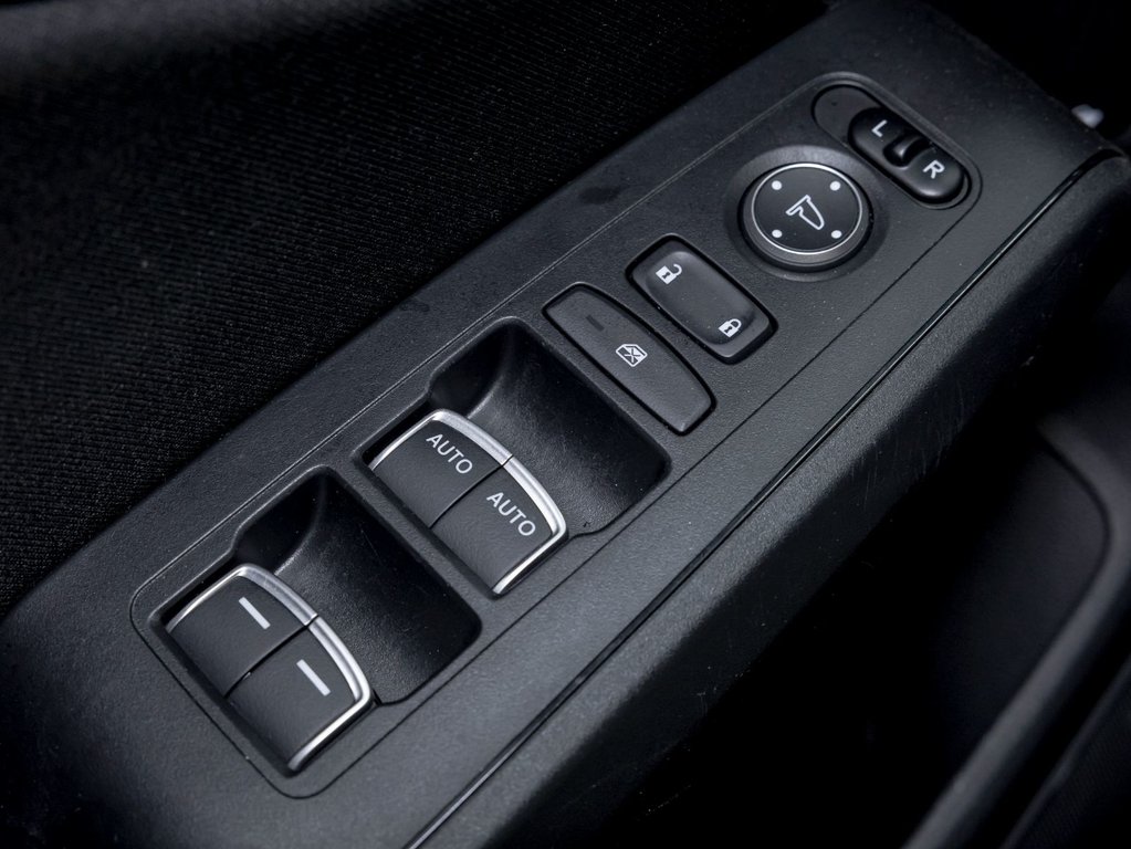 Honda Civic  2022 à St-Jérôme, Québec - 26 - w1024h768px