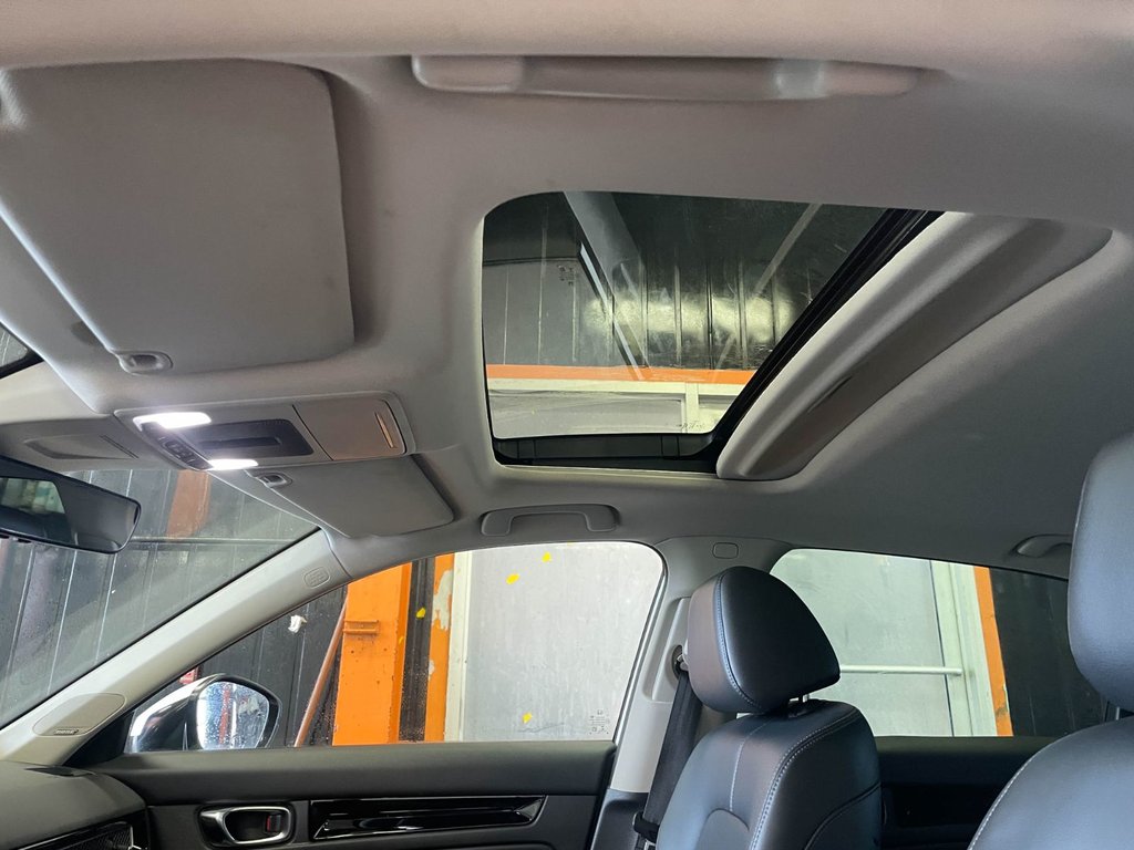 Honda Civic  2022 à St-Jérôme, Québec - 3 - w1024h768px