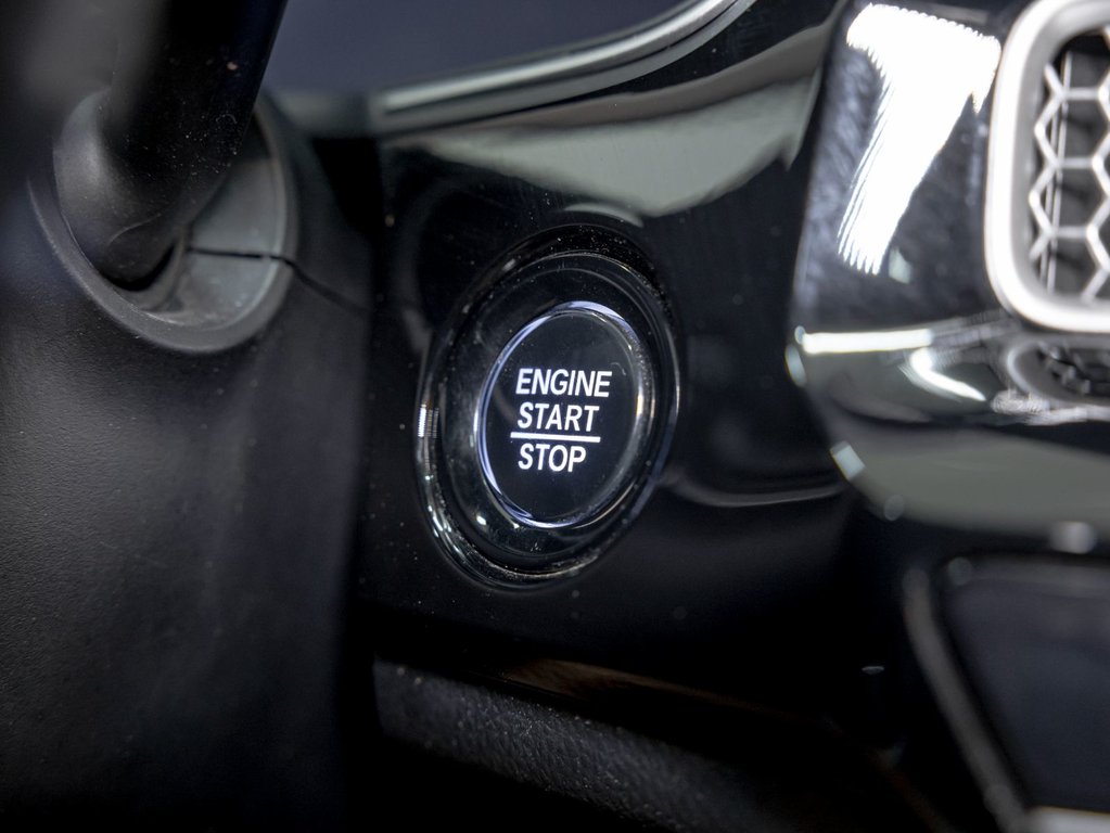 2022 Honda Civic in St-Jérôme, Quebec - 32 - w1024h768px