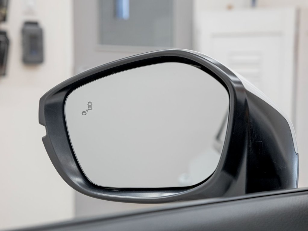 2022 Honda Civic in St-Jérôme, Quebec - 38 - w1024h768px