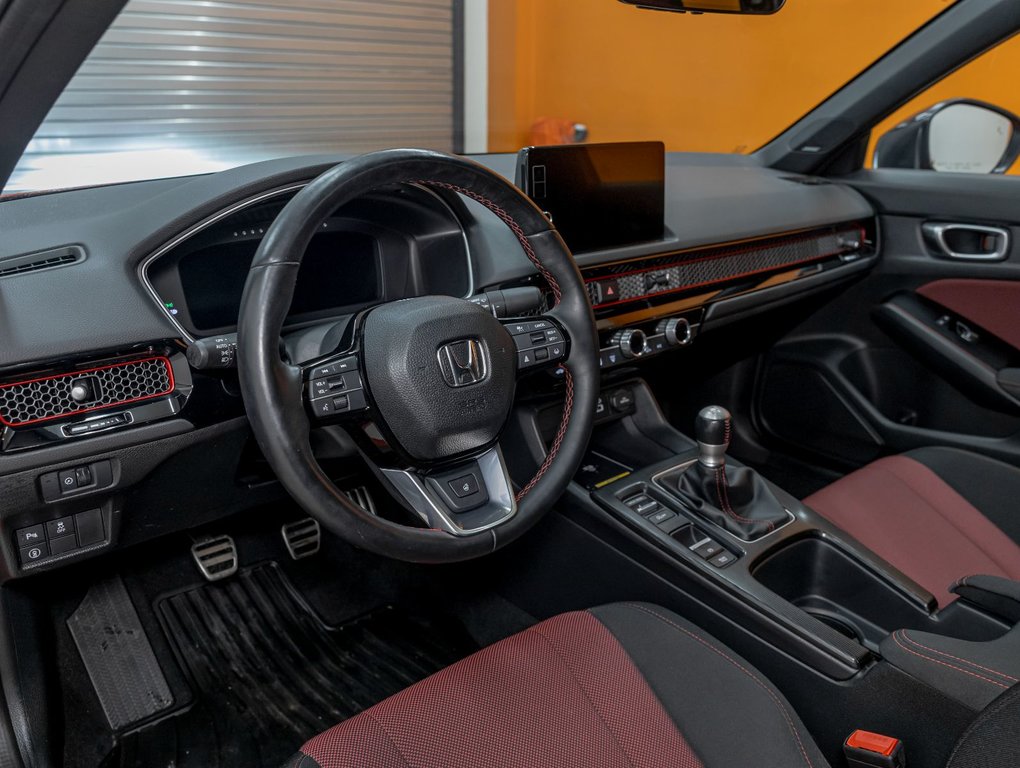 2023 Honda Civic in St-Jérôme, Quebec - 2 - w1024h768px