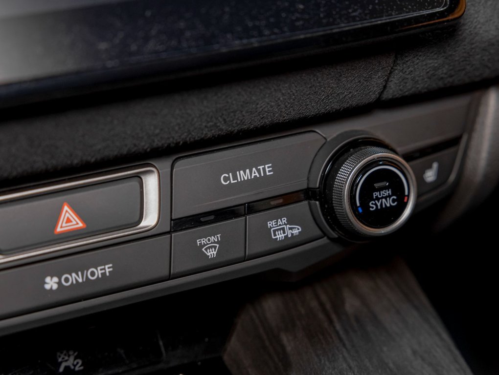 Honda Clarity Plug-In Hybrid  2019 à St-Jérôme, Québec - 24 - w1024h768px