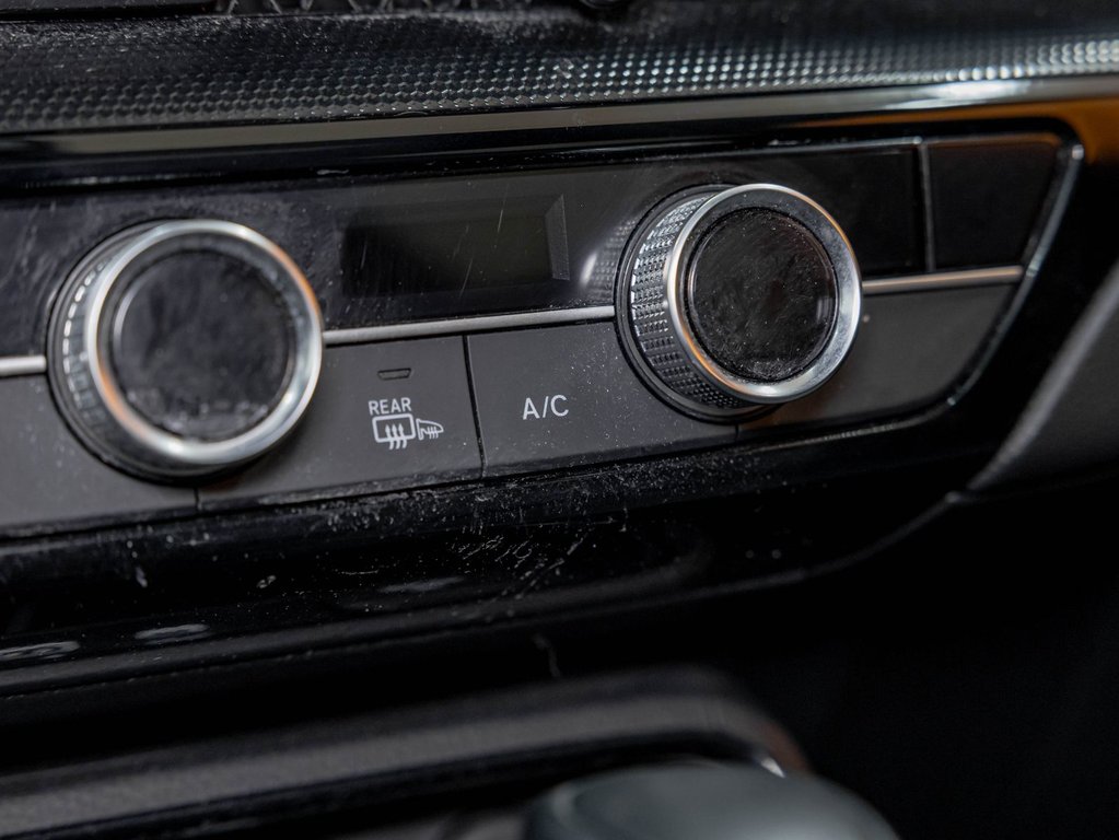 2023 Honda CR-V Hybrid in St-Jérôme, Quebec - 23 - w1024h768px