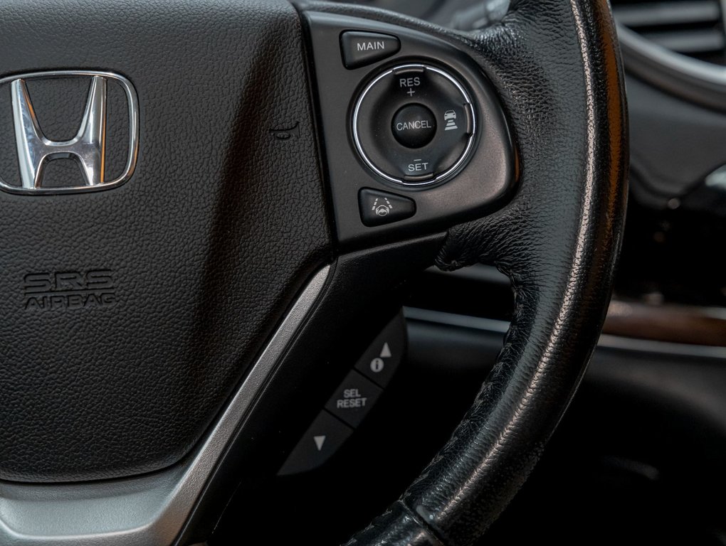 2015 Honda CR-V in St-Jérôme, Quebec - 16 - w1024h768px