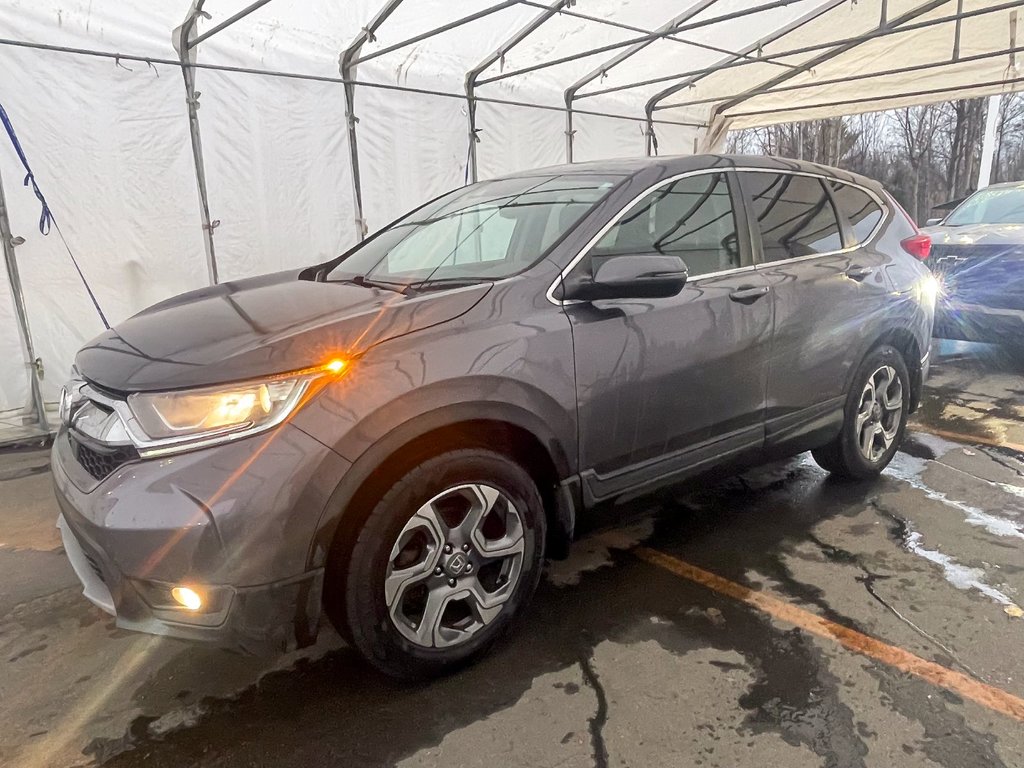 Honda CR-V  2018 à St-Jérôme, Québec - 1 - w1024h768px