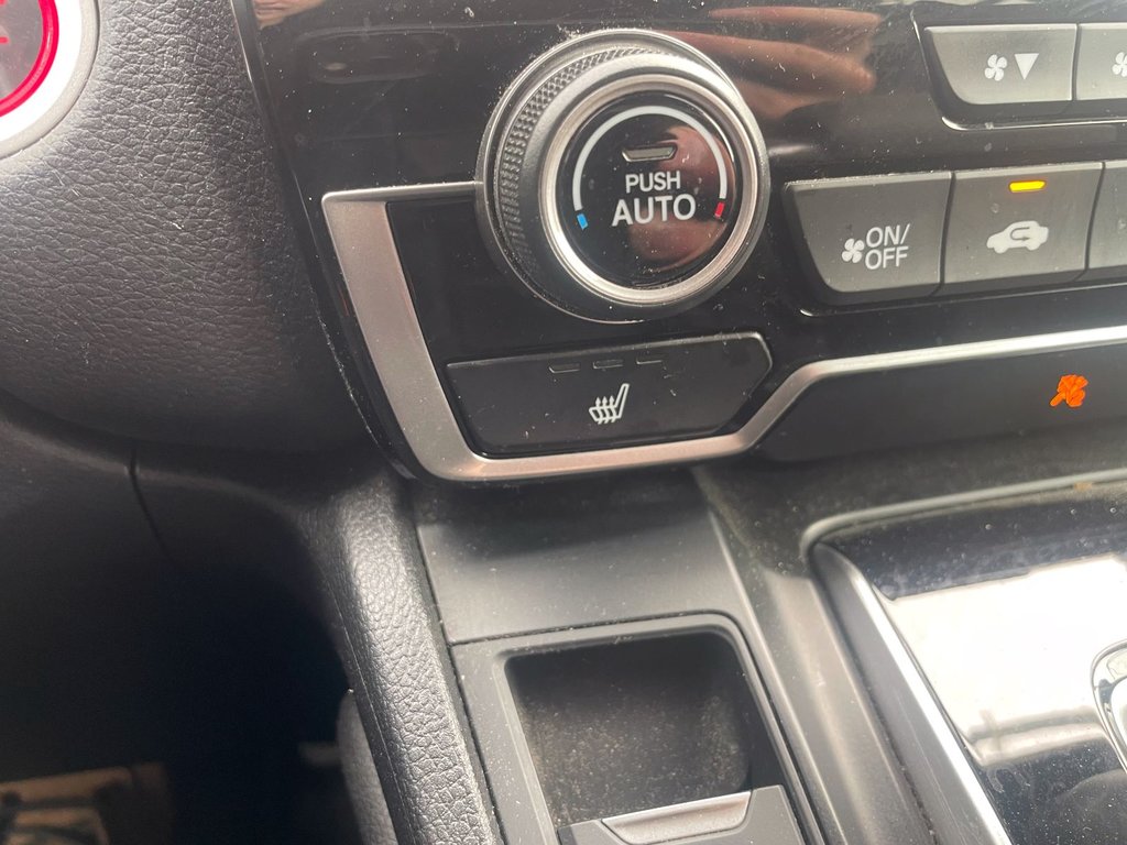 2018 Honda CR-V in St-Jérôme, Quebec - 12 - w1024h768px
