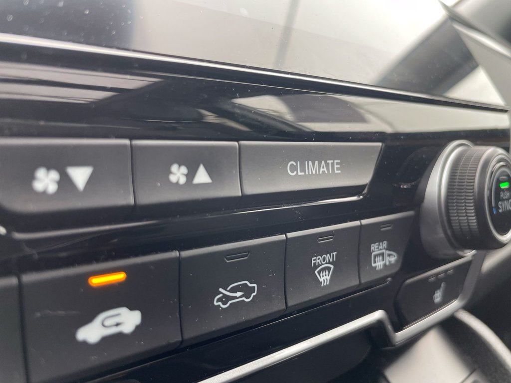 2021 Honda CR-V in St-Jérôme, Quebec - 18 - w1024h768px