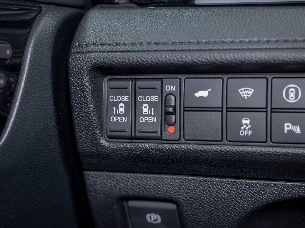 2023 Honda Odyssey in St-Jérôme, Quebec - 23 - w1024h768px