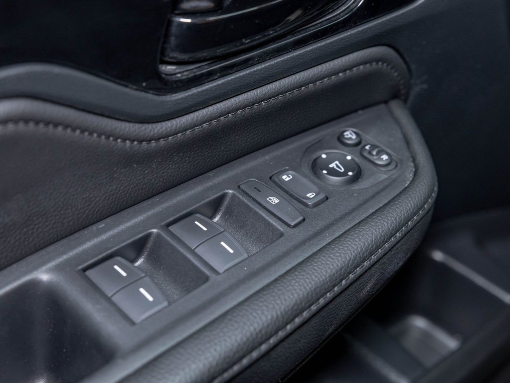 2023 Honda Odyssey in St-Jérôme, Quebec - 26 - w1024h768px