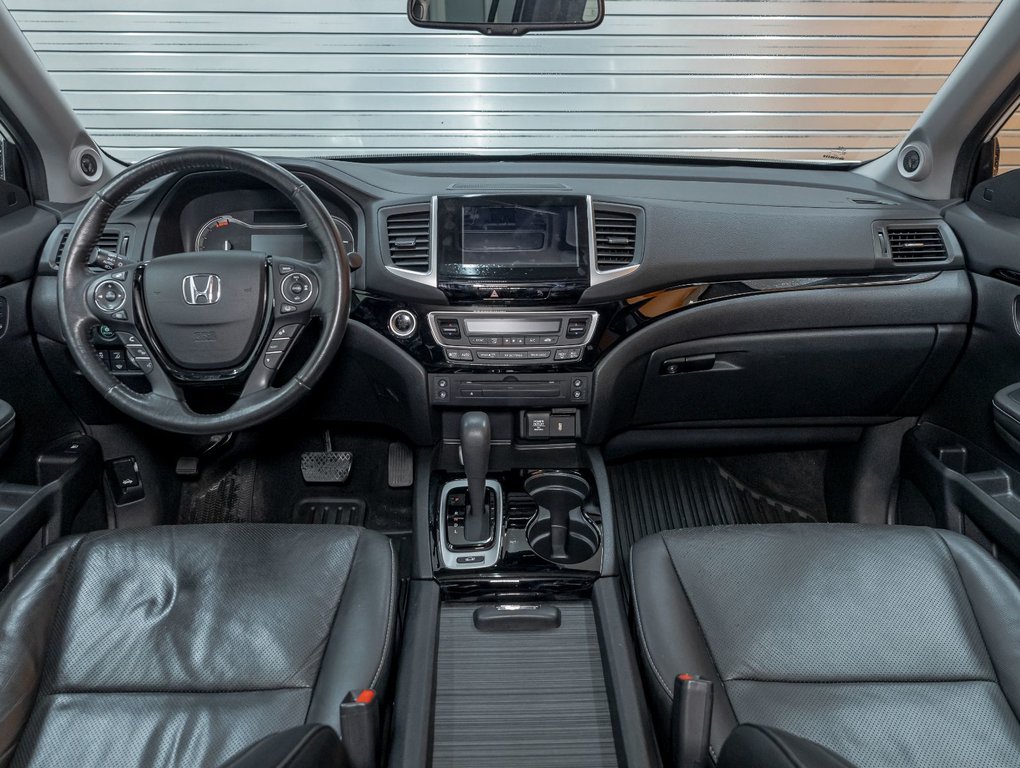 2017 Honda Ridgeline in St-Jérôme, Quebec - 12 - w1024h768px