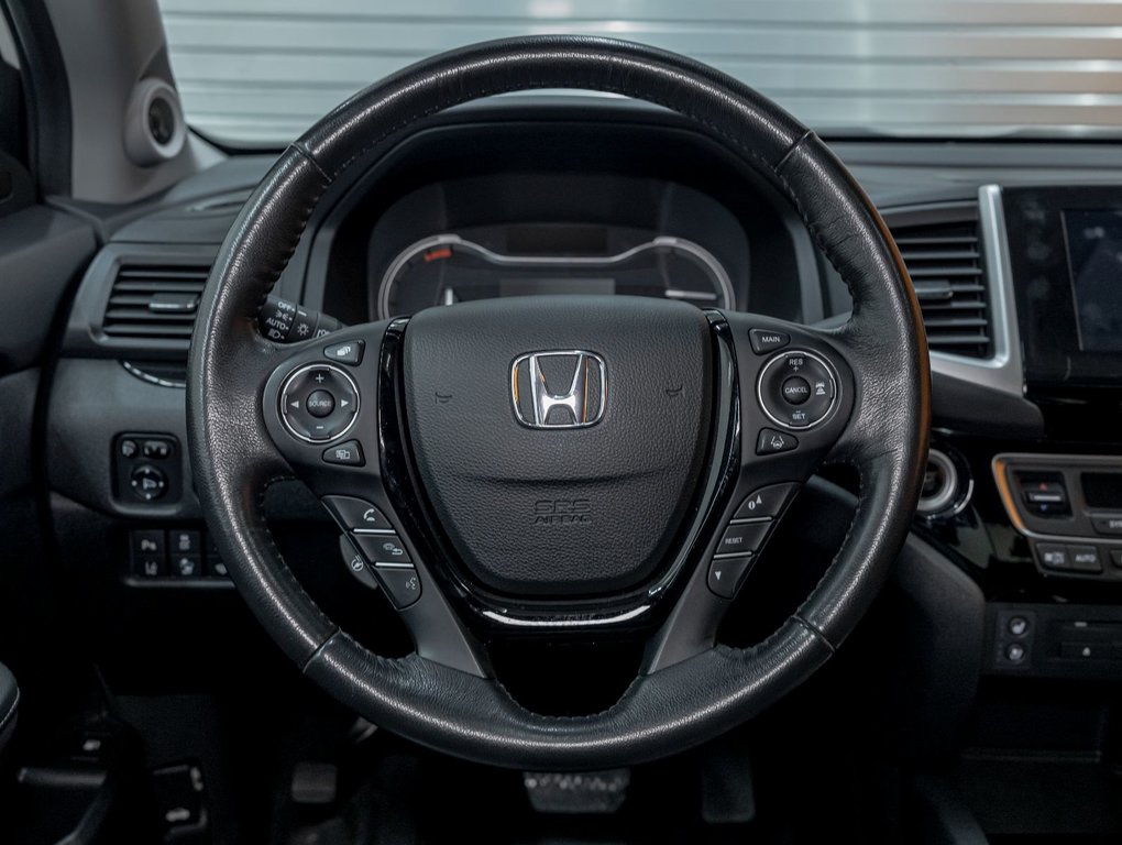 2017 Honda Ridgeline in St-Jérôme, Quebec - 14 - w1024h768px