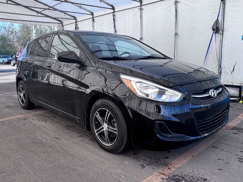 2015 Hyundai Accent in St-Jérôme, Quebec - 9 - w1024h768px