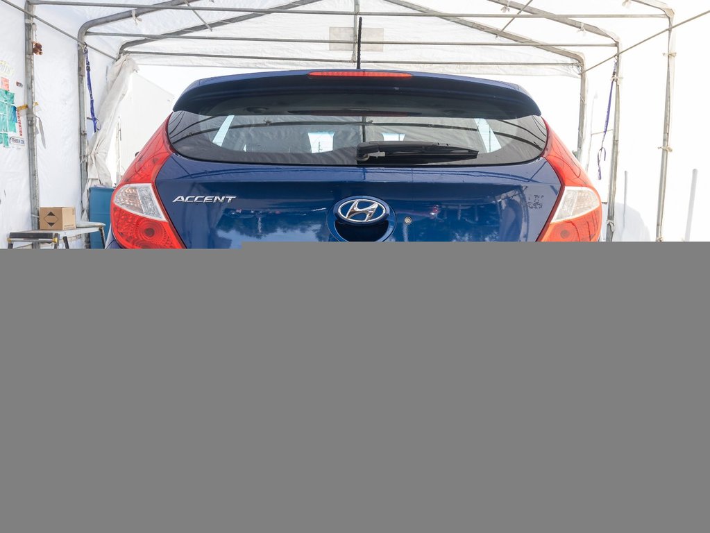 2017 Hyundai Accent in St-Jérôme, Quebec - 8 - w1024h768px