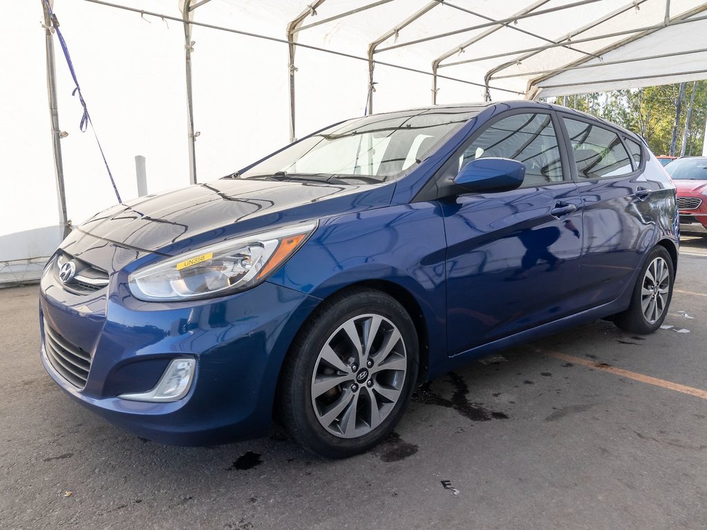 2017 Hyundai Accent in St-Jérôme, Quebec - 1 - w1024h768px