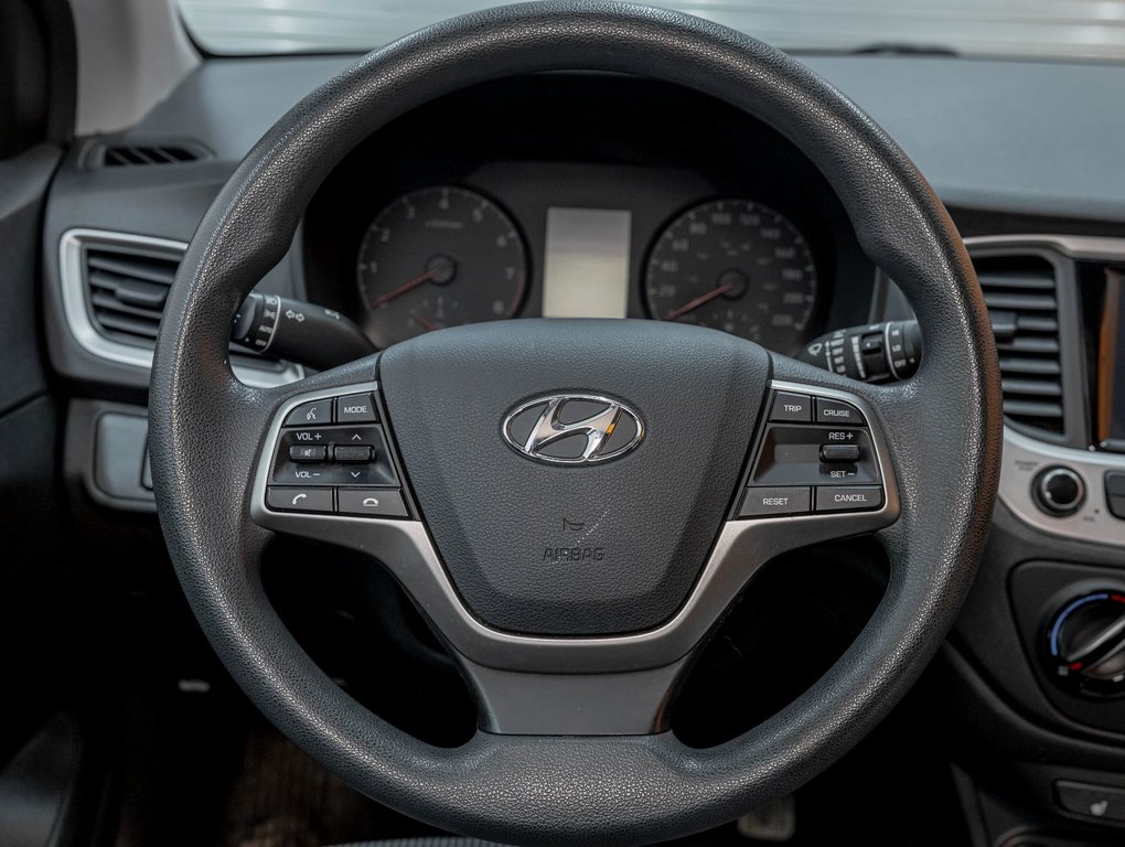 2020 Hyundai Accent in St-Jérôme, Quebec - 12 - w1024h768px
