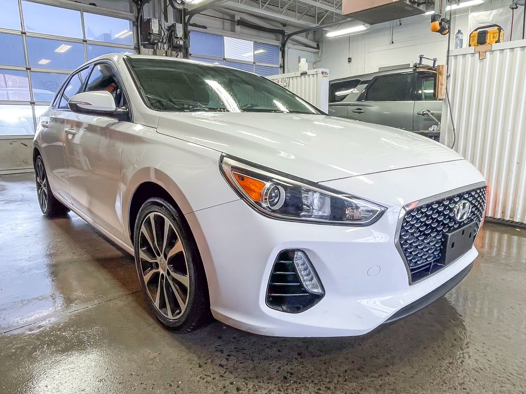 Hyundai Elantra GT  2018 à St-Jérôme, Québec - 9 - w1024h768px