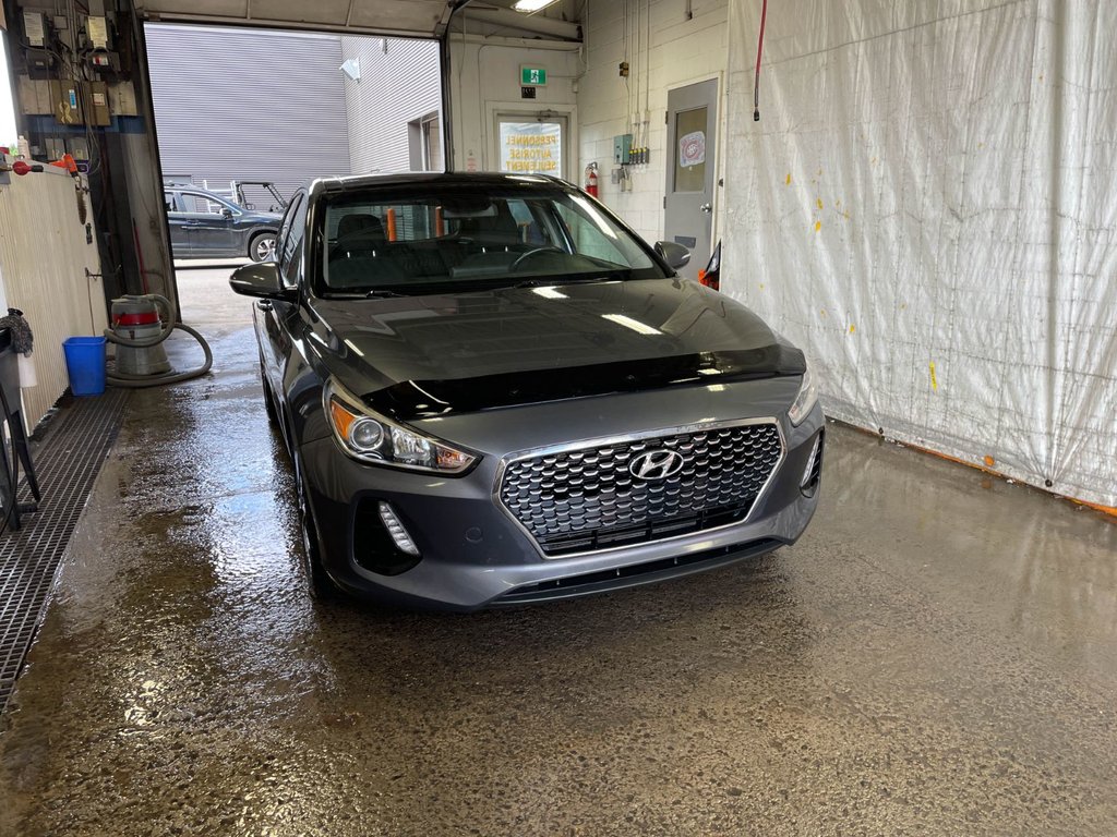 Hyundai Elantra GT  2018 à St-Jérôme, Québec - 10 - w1024h768px