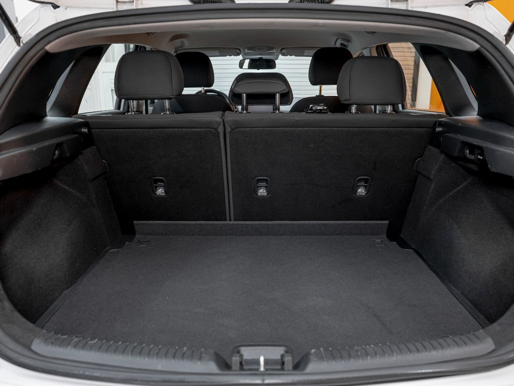 Hyundai Elantra GT  2019 à St-Jérôme, Québec - 26 - w1024h768px