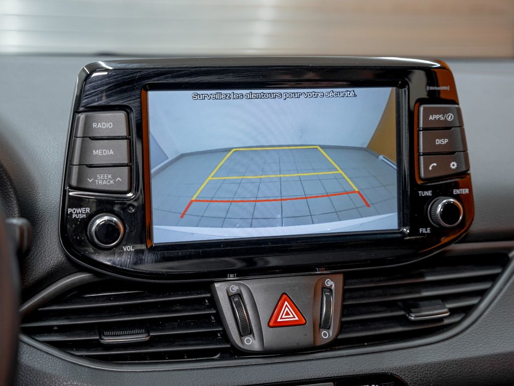 Hyundai Elantra GT  2019 à St-Jérôme, Québec - 17 - w1024h768px