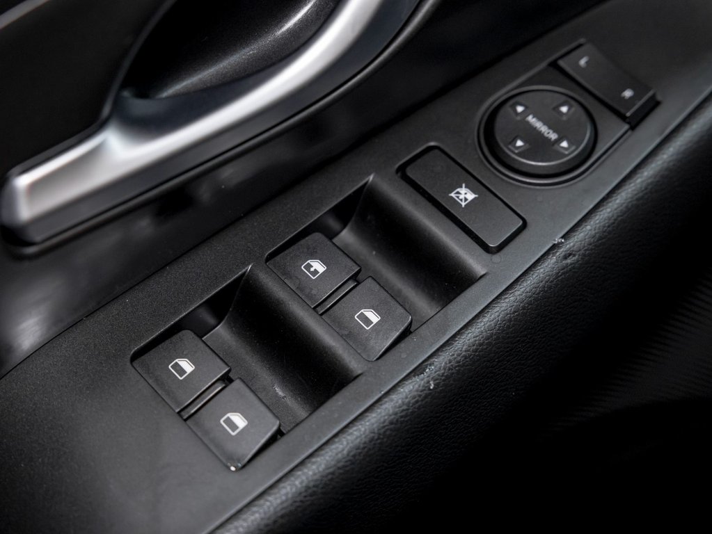 Hyundai Elantra GT  2019 à St-Jérôme, Québec - 23 - w1024h768px