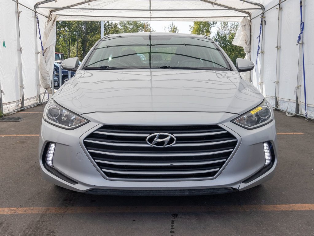 Hyundai Elantra  2017 à St-Jérôme, Québec - 4 - w1024h768px