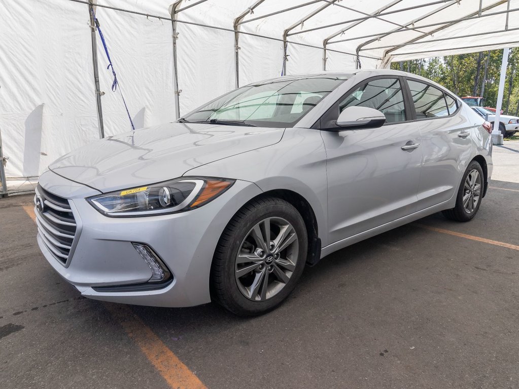 Hyundai Elantra  2017 à St-Jérôme, Québec - 1 - w1024h768px