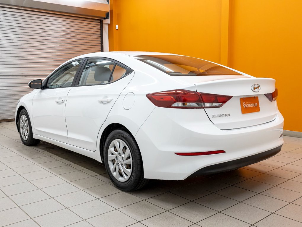 Hyundai Elantra  2017 à St-Jérôme, Québec - 5 - w1024h768px