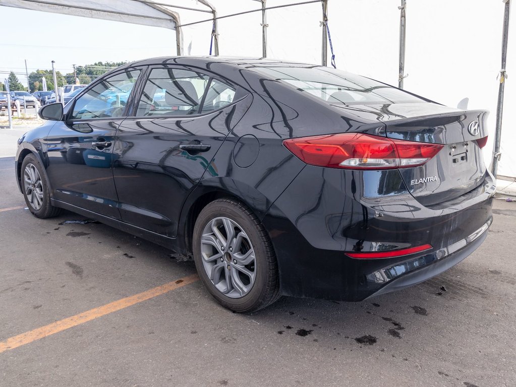 Hyundai Elantra  2017 à St-Jérôme, Québec - 5 - w1024h768px