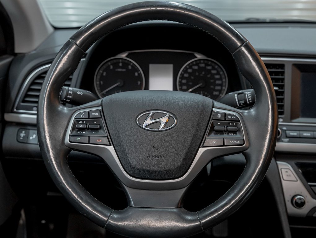 2018 Hyundai Elantra in St-Jérôme, Quebec - 12 - w1024h768px