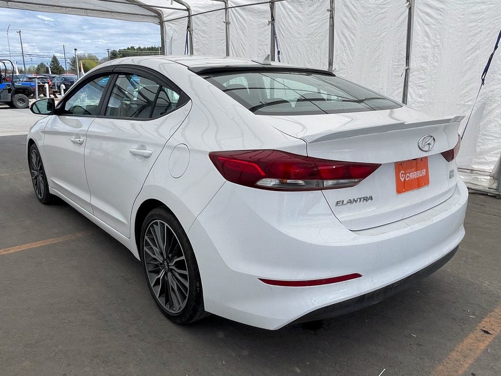 2018 Hyundai Elantra in St-Jérôme, Quebec - 5 - w1024h768px