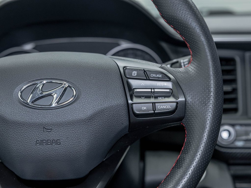 Hyundai Elantra  2020 à St-Jérôme, Québec - 16 - w1024h768px