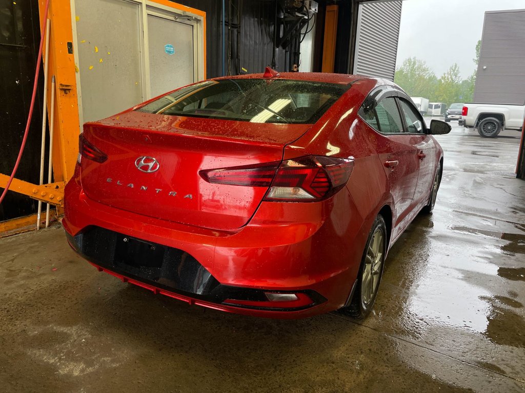 Hyundai Elantra  2020 à St-Jérôme, Québec - 8 - w1024h768px