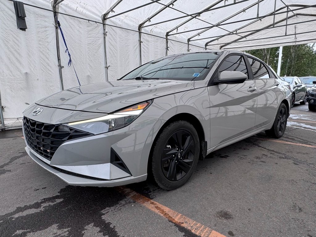 Hyundai Elantra  2022 à St-Jérôme, Québec - 1 - w1024h768px