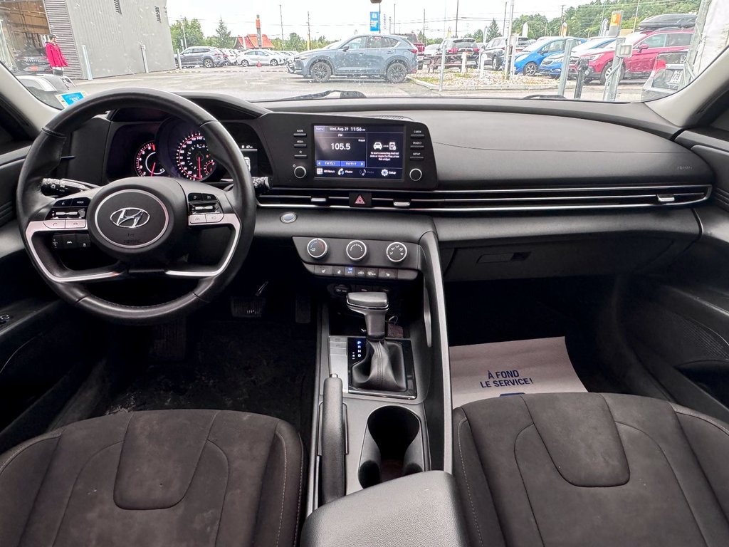 2022 Hyundai Elantra in St-Jérôme, Quebec - 10 - w1024h768px