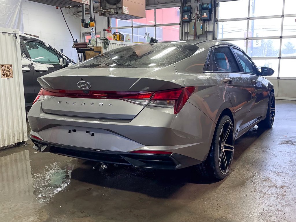 Hyundai Elantra  2023 à St-Jérôme, Québec - 8 - w1024h768px