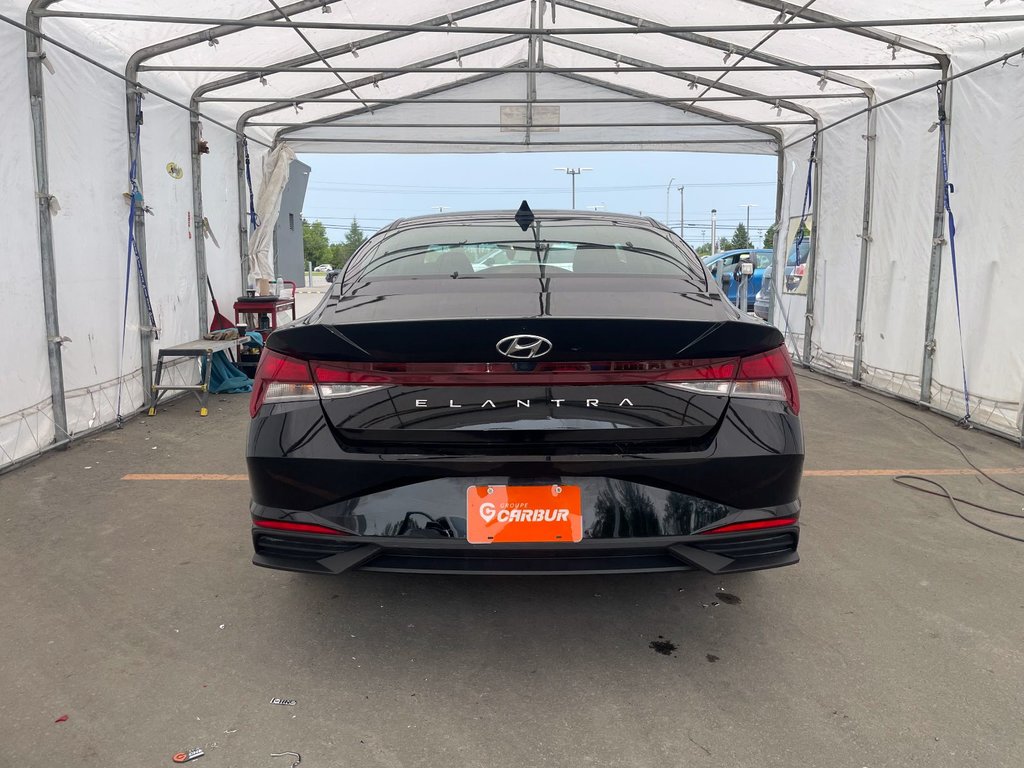 2023 Hyundai Elantra in St-Jérôme, Quebec - 6 - w1024h768px