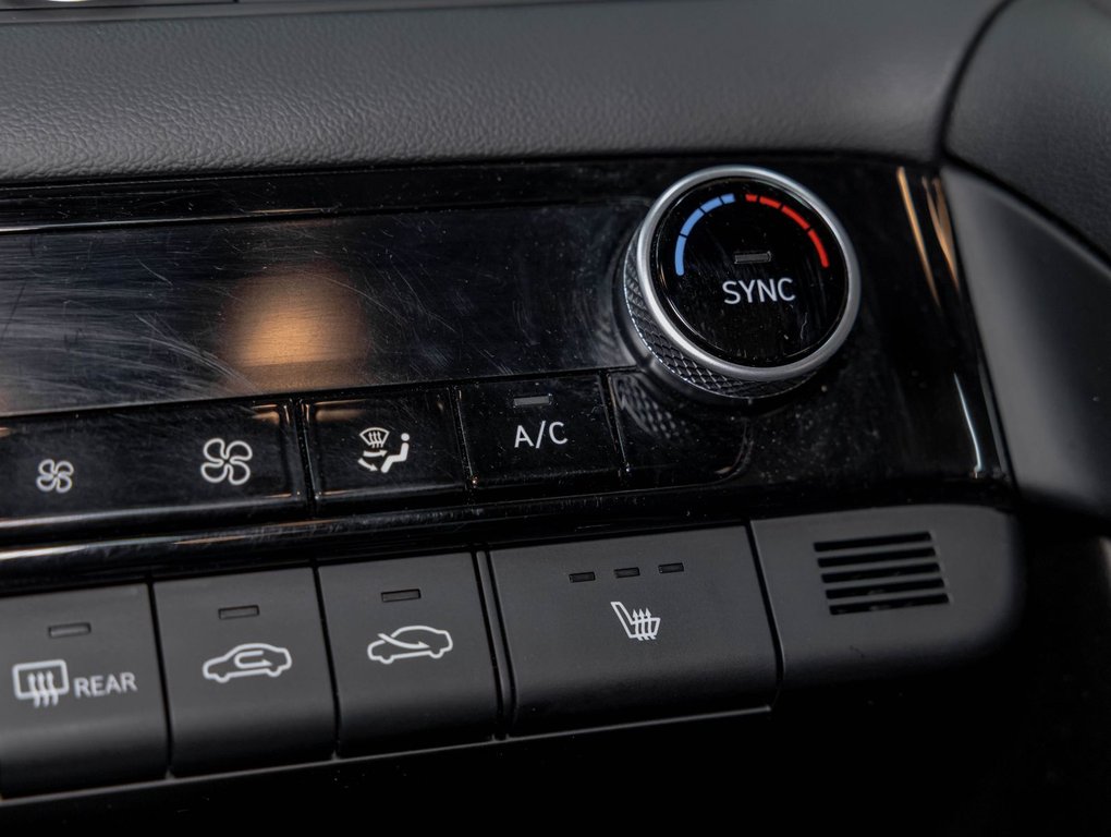 2023 Hyundai Elantra in St-Jérôme, Quebec - 23 - w1024h768px