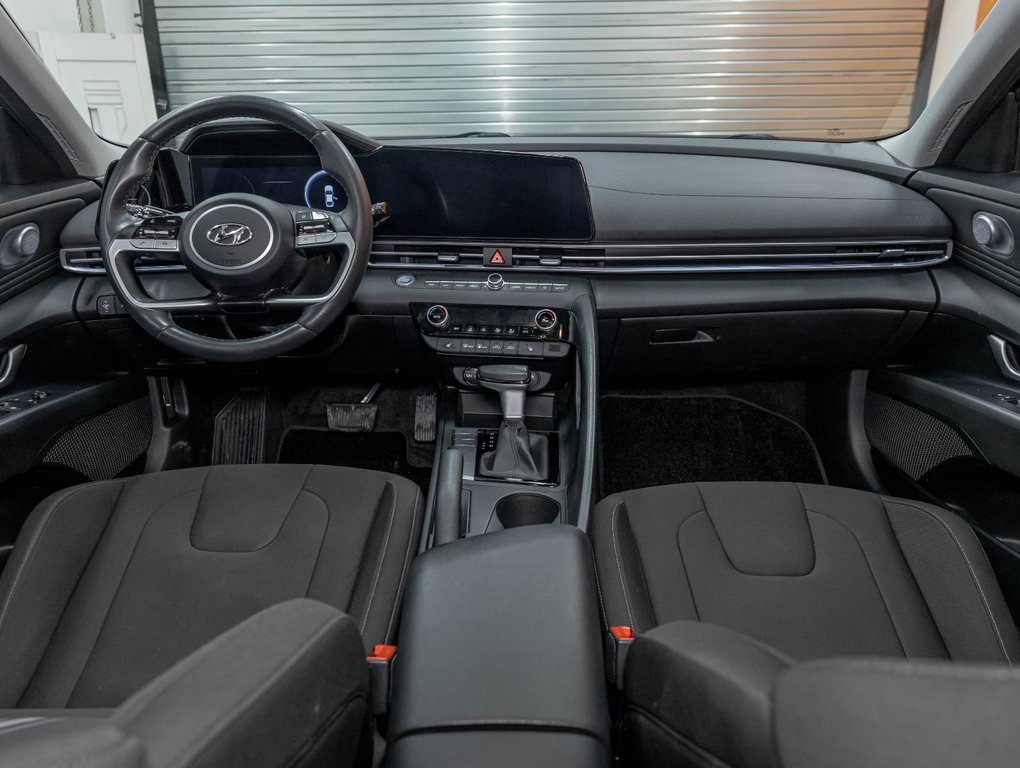 2023 Hyundai Elantra in St-Jérôme, Quebec - 12 - w1024h768px