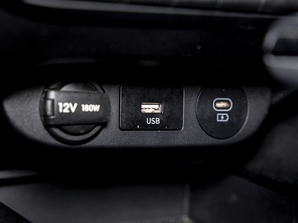 Hyundai Elantra  2024 à St-Jérôme, Québec - 25 - w1024h768px