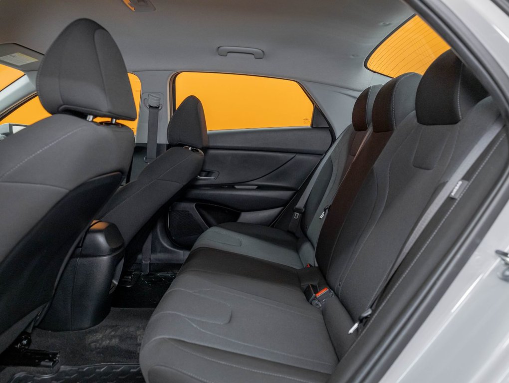 2024 Hyundai Elantra in St-Jérôme, Quebec - 24 - w1024h768px