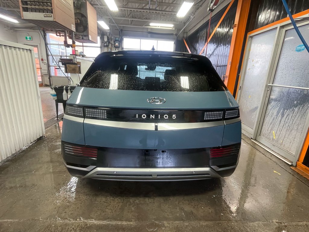 2022 Hyundai IONIQ 5 in St-Jérôme, Quebec - 8 - w1024h768px
